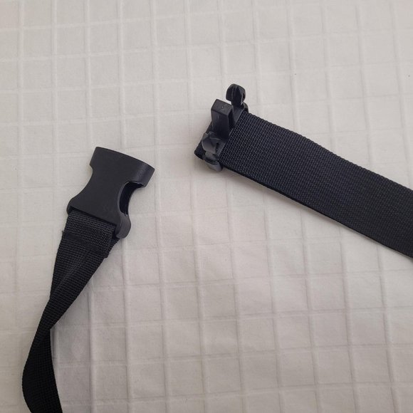 Black pleather belt bag. Unisex. - Picture 4 of 5